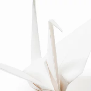 Origami weißer Papierkranich