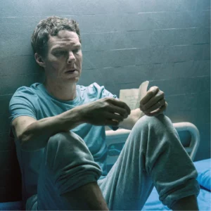 Foto von Schauspieler Benedict Cumberbatch als Aristokrat in der Serie Patrick Melrose.