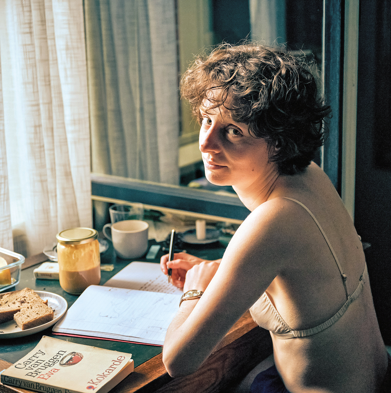 Julia Windischbauer verkörpert Etty Hillesum