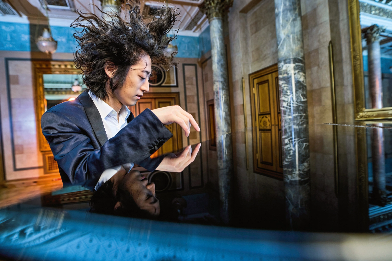 Pianist Hayato Sumino