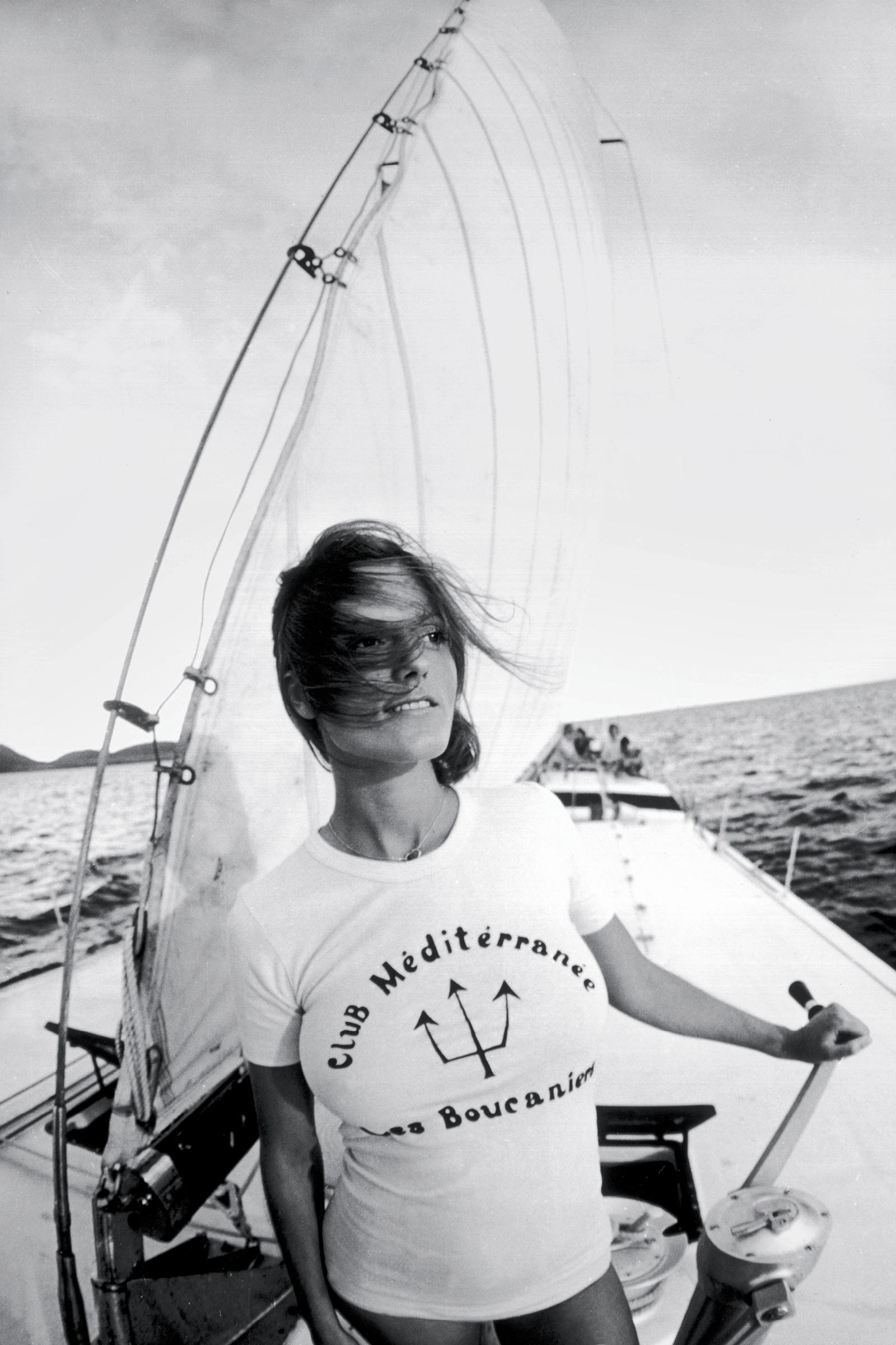 Schwarz-Weiß-Foto von Mitarbeiterin des Club Med